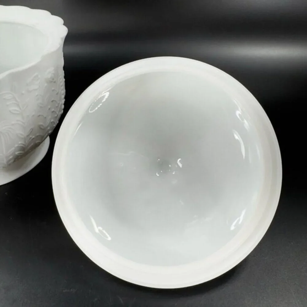 Mid Century Kaiser Candy Bowl Manfred Frey Covered Dish Bowl Porcelain W Sticker
